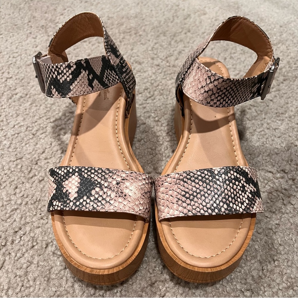 Wedge Sandal